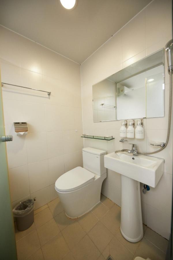 123 Auberge de jeunesse *